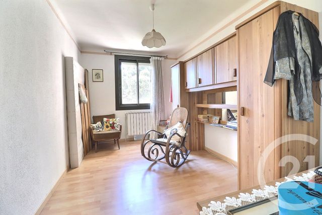 Appartement F3 &agrave; vendre - 3 pi&egrave;ces - 61,33 m2 - St Raphael - 83 - PROVENCE-ALPES-COTE-D-AZUR