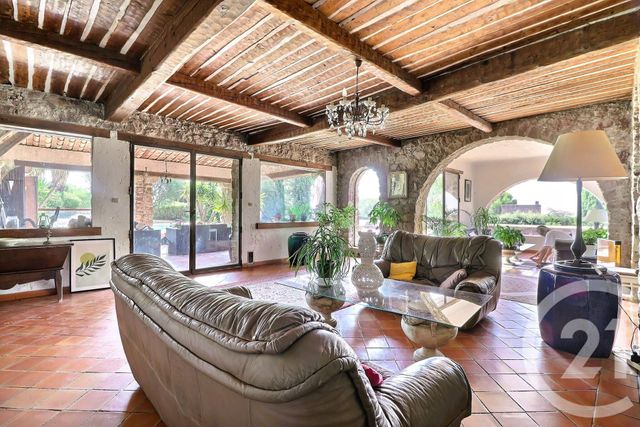 Maison &agrave; vendre - 12 pi&egrave;ces - 500 m2 - Frejus - 83 - PROVENCE-ALPES-COTE-D-AZUR