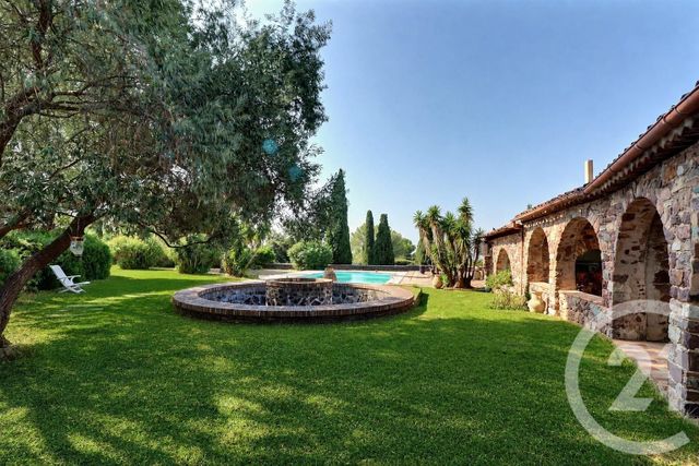 Maison &agrave; vendre - 12 pi&egrave;ces - 500 m2 - Frejus - 83 - PROVENCE-ALPES-COTE-D-AZUR