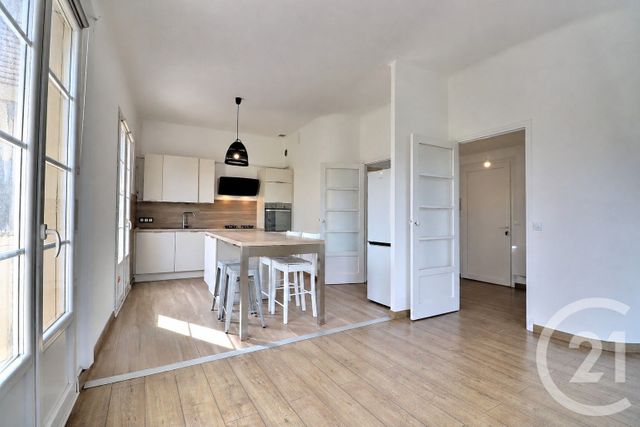 Appartement T2 &agrave; vendre - 2 pi&egrave;ces - 63 m2 - St Raphael - 83 - PROVENCE-ALPES-COTE-D-AZUR