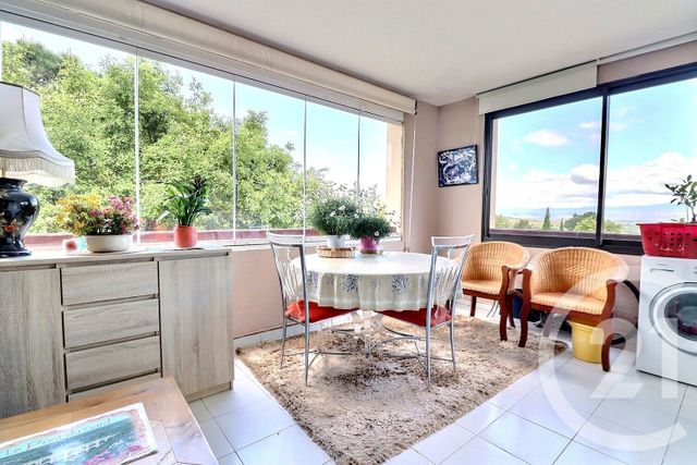 Appartement T2 &agrave; vendre - 2 pi&egrave;ces - 64,27 m2 - Roquebrune Sur Argens - 83 - PROVENCE-ALPES-COTE-D-AZUR