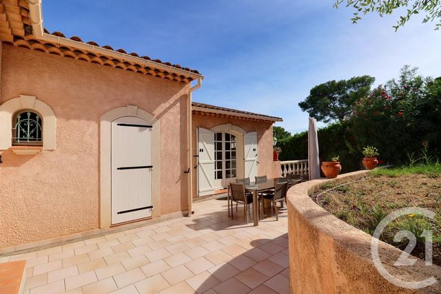 Maison &agrave; vendre - 5 pi&egrave;ces - 202 m2 - Frejus - 83 - PROVENCE-ALPES-COTE-D-AZUR