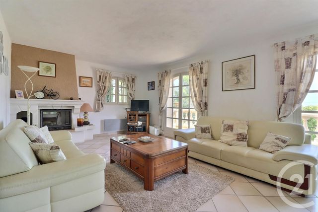 Maison &agrave; vendre - 5 pi&egrave;ces - 202 m2 - Frejus - 83 - PROVENCE-ALPES-COTE-D-AZUR