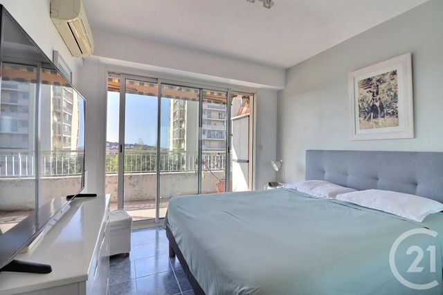 Appartement T3 &agrave; vendre - 3 pi&egrave;ces - 62,15 m2 - St Raphael - 83 - PROVENCE-ALPES-COTE-D-AZUR
