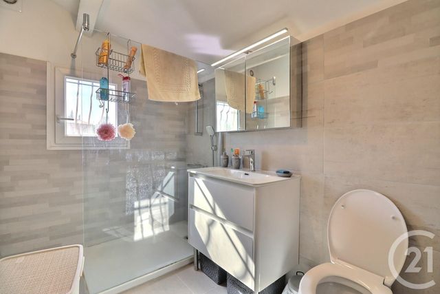 Maison &agrave; vendre - 9 pi&egrave;ces - 151 m2 - Frejus - 83 - PROVENCE-ALPES-COTE-D-AZUR