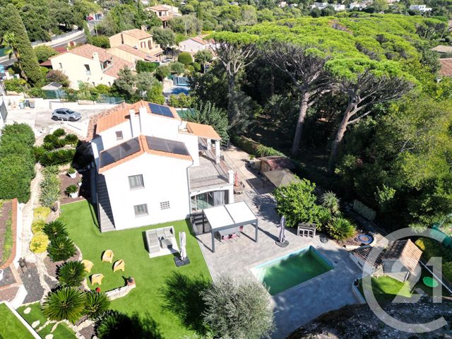 Maison &agrave; vendre - 9 pi&egrave;ces - 151 m2 - Frejus - 83 - PROVENCE-ALPES-COTE-D-AZUR