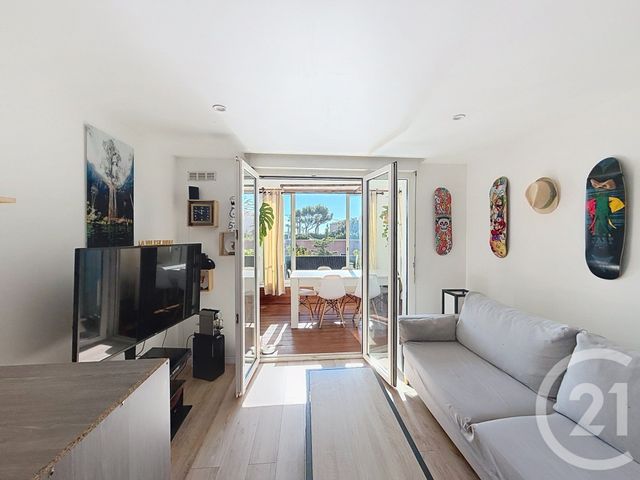 Appartement T2 &agrave; vendre - 2 pi&egrave;ces - 25,05 m2 - Frejus - 83 - PROVENCE-ALPES-COTE-D-AZUR