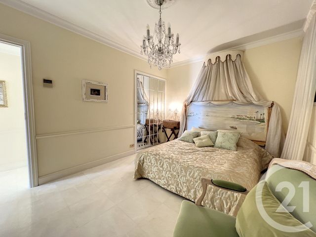 Appartement T4 à vendre - 4 pièces - 131 m2 - Villeneuve Loubet - 06 - PROVENCE-ALPES-COTE-D-AZUR