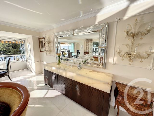 Appartement T4 à vendre - 4 pièces - 131 m2 - Villeneuve Loubet - 06 - PROVENCE-ALPES-COTE-D-AZUR