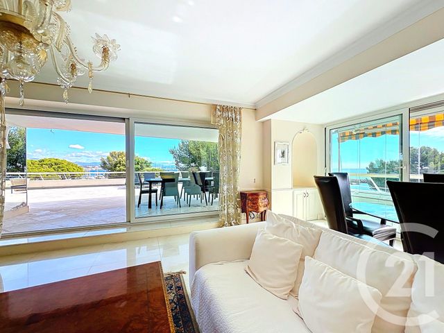 Appartement T4 à vendre - 4 pièces - 131 m2 - Villeneuve Loubet - 06 - PROVENCE-ALPES-COTE-D-AZUR