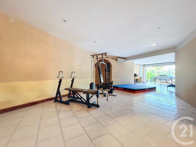 Maison à vendre - 8 pièces - 401 m2 - Villeneuve Loubet - 06 - PROVENCE-ALPES-COTE-D-AZUR