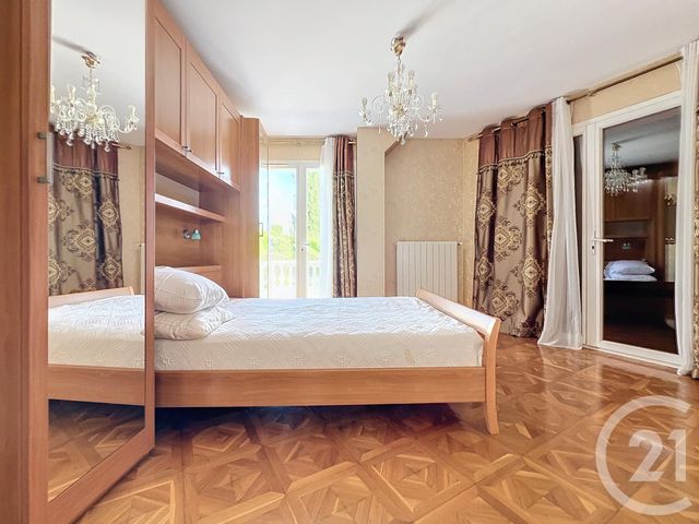 Maison à vendre - 8 pièces - 401 m2 - Villeneuve Loubet - 06 - PROVENCE-ALPES-COTE-D-AZUR