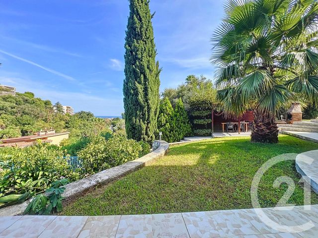 Maison à vendre - 8 pièces - 401 m2 - Villeneuve Loubet - 06 - PROVENCE-ALPES-COTE-D-AZUR