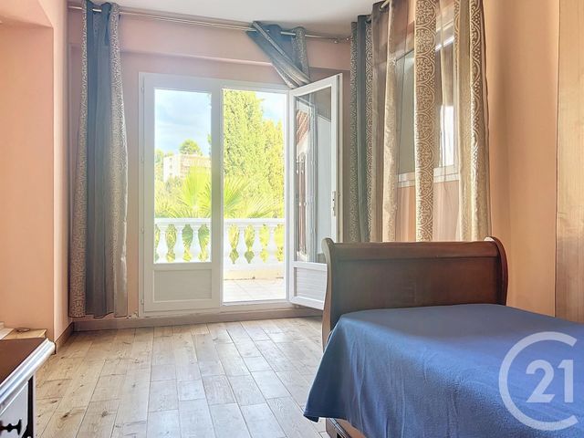 Maison à vendre - 8 pièces - 401 m2 - Villeneuve Loubet - 06 - PROVENCE-ALPES-COTE-D-AZUR