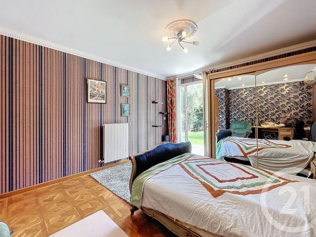 Maison à vendre - 8 pièces - 401 m2 - Villeneuve Loubet - 06 - PROVENCE-ALPES-COTE-D-AZUR