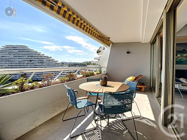 Appartement F2 à vendre - 2 pièces - 46 m2 - Villeneuve Loubet - 06 - PROVENCE-ALPES-COTE-D-AZUR