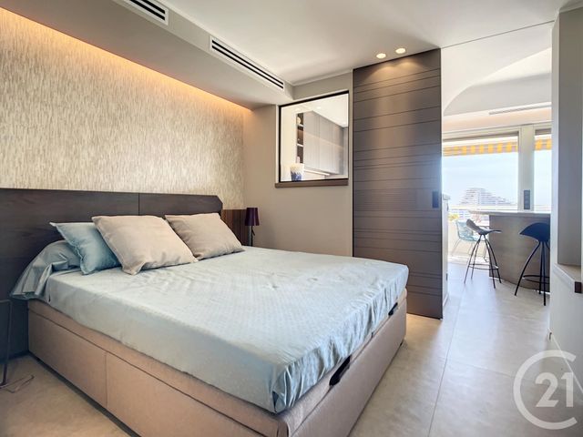 Appartement F2 à vendre - 2 pièces - 46 m2 - Villeneuve Loubet - 06 - PROVENCE-ALPES-COTE-D-AZUR