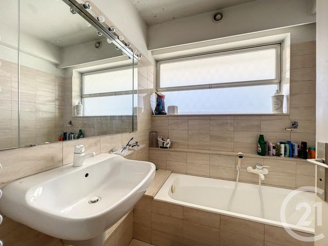 Appartement T4 à vendre - 4 pièces - 109,86 m2 - Villeneuve Loubet - 06 - PROVENCE-ALPES-COTE-D-AZUR