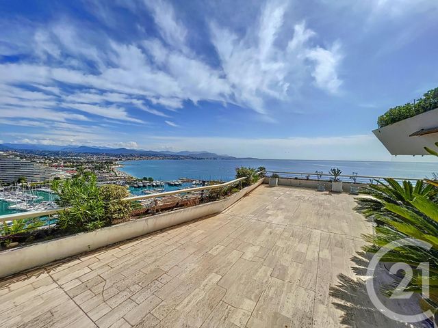 Appartement T4 à vendre - 4 pièces - 109,86 m2 - Villeneuve Loubet - 06 - PROVENCE-ALPES-COTE-D-AZUR