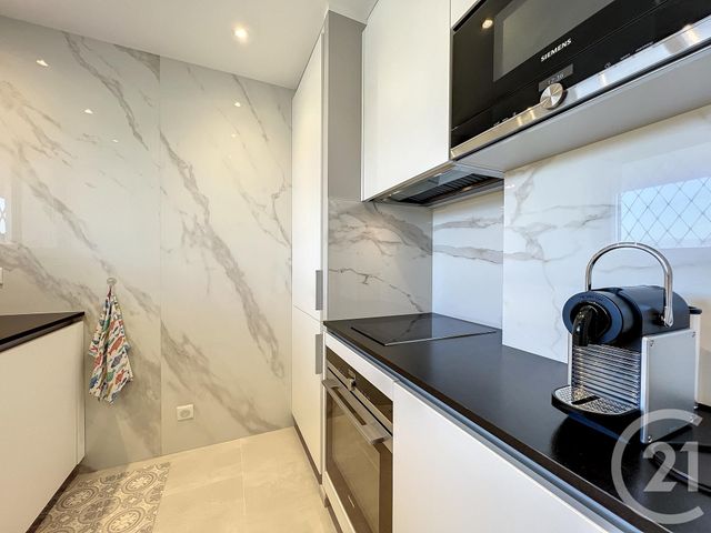 Appartement T3 à vendre - 3 pièces - 57 m2 - Villeneuve Loubet - 06 - PROVENCE-ALPES-COTE-D-AZUR