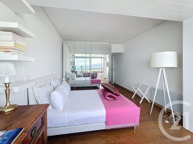 Appartement F4 à vendre - 4 pièces - 95,55 m2 - Villeneuve Loubet - 06 - PROVENCE-ALPES-COTE-D-AZUR