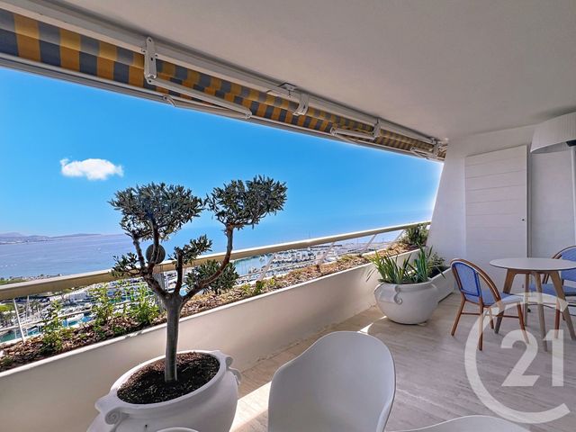 Appartement F4 à vendre - 4 pièces - 95,55 m2 - Villeneuve Loubet - 06 - PROVENCE-ALPES-COTE-D-AZUR
