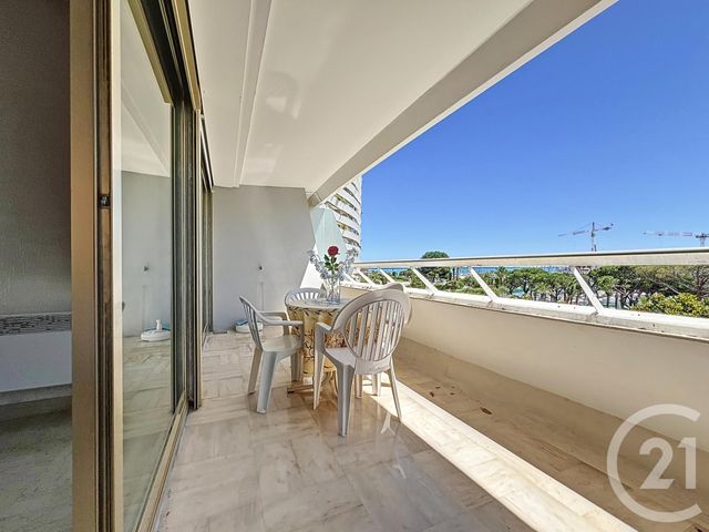 Appartement F2 à vendre - 2 pièces - 50 m2 - Villeneuve Loubet - 06 - PROVENCE-ALPES-COTE-D-AZUR