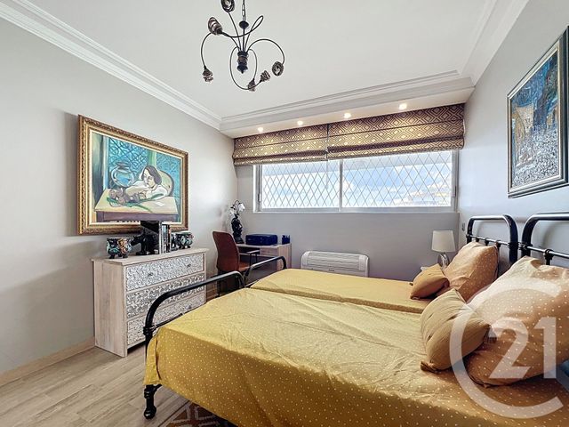 Appartement F4 à vendre - 4 pièces - 91,93 m2 - Villeneuve Loubet - 06 - PROVENCE-ALPES-COTE-D-AZUR