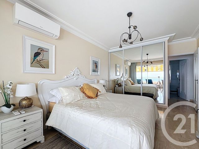 Appartement F4 à vendre - 4 pièces - 91,93 m2 - Villeneuve Loubet - 06 - PROVENCE-ALPES-COTE-D-AZUR