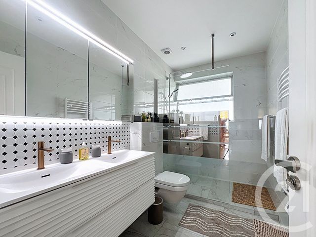 Appartement F4 à vendre - 4 pièces - 91,93 m2 - Villeneuve Loubet - 06 - PROVENCE-ALPES-COTE-D-AZUR