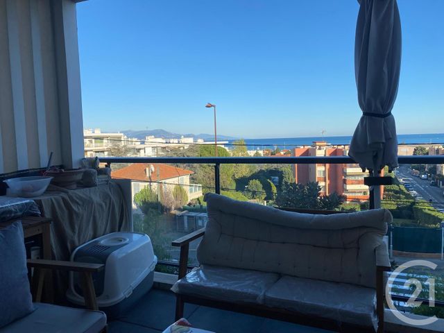 Appartement F2 à vendre - 2 pièces - 47,15 m2 - Antibes - 06 - PROVENCE-ALPES-COTE-D-AZUR