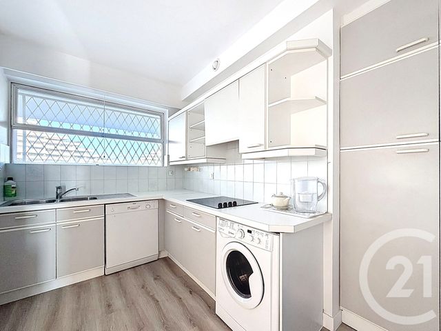 Appartement T2 à vendre - 2 pièces - 56,25 m2 - Villeneuve Loubet - 06 - PROVENCE-ALPES-COTE-D-AZUR