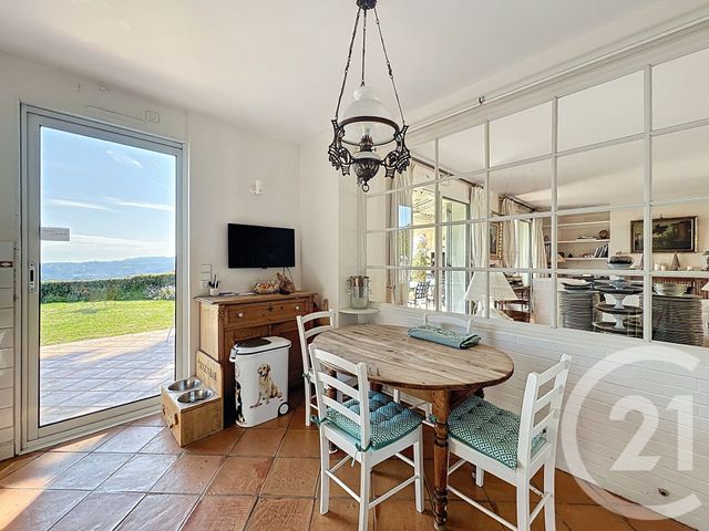 Maison à vendre - 6 pièces - 200 m2 - Villeneuve Loubet - 06 - PROVENCE-ALPES-COTE-D-AZUR