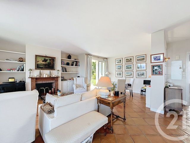 Maison à vendre - 6 pièces - 200 m2 - Villeneuve Loubet - 06 - PROVENCE-ALPES-COTE-D-AZUR
