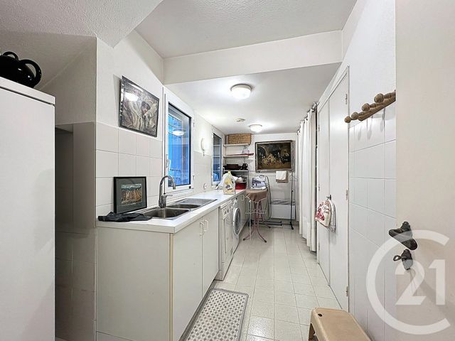 Maison à vendre - 6 pièces - 200 m2 - Villeneuve Loubet - 06 - PROVENCE-ALPES-COTE-D-AZUR