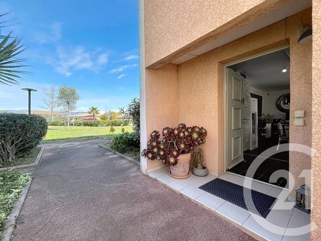 Appartement F3 à vendre - 3 pièces - 63 m2 - Villeneuve Loubet - 06 - PROVENCE-ALPES-COTE-D-AZUR