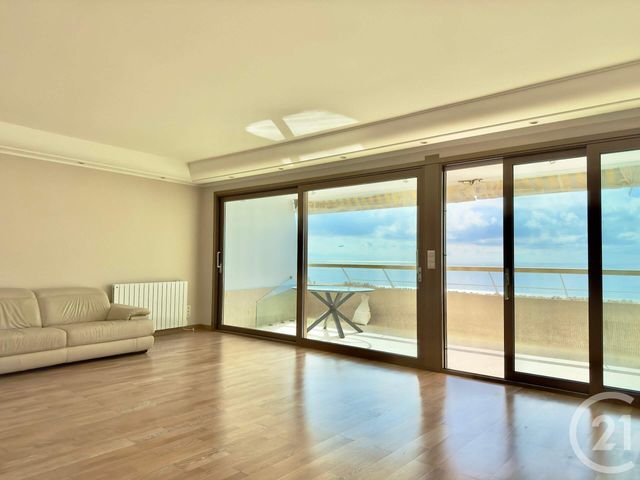 Appartement T4 à vendre - 4 pièces - 110 m2 - Villeneuve Loubet - 06 - PROVENCE-ALPES-COTE-D-AZUR