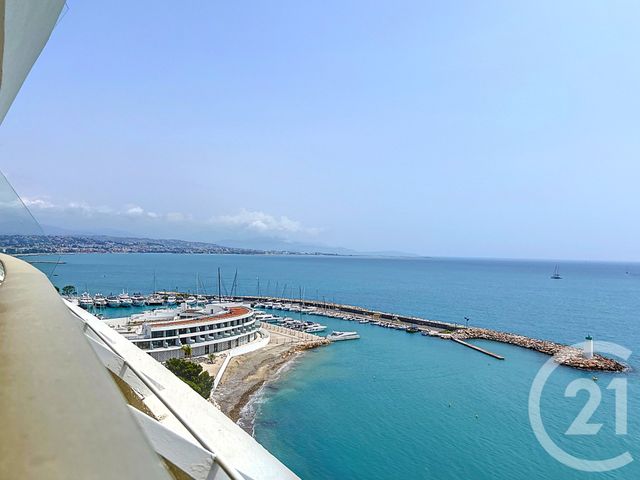 Appartement T4 à vendre - 4 pièces - 110 m2 - Villeneuve Loubet - 06 - PROVENCE-ALPES-COTE-D-AZUR