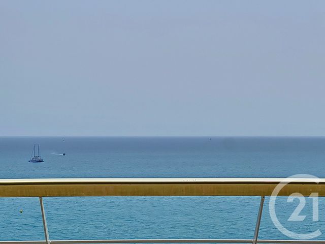 Appartement T4 à vendre - 4 pièces - 110 m2 - Villeneuve Loubet - 06 - PROVENCE-ALPES-COTE-D-AZUR