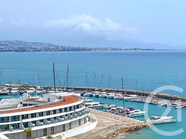 Appartement T4 à vendre - 4 pièces - 110 m2 - Villeneuve Loubet - 06 - PROVENCE-ALPES-COTE-D-AZUR