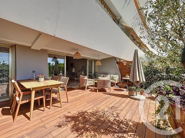 Appartement à vendre - 3 pièces - 67,20 m2 - Villeneuve Loubet - 06 - PROVENCE-ALPES-COTE-D-AZUR