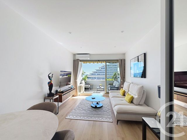 Appartement T2 à vendre - 2 pièces - 36 m2 - Villeneuve Loubet - 06 - PROVENCE-ALPES-COTE-D-AZUR