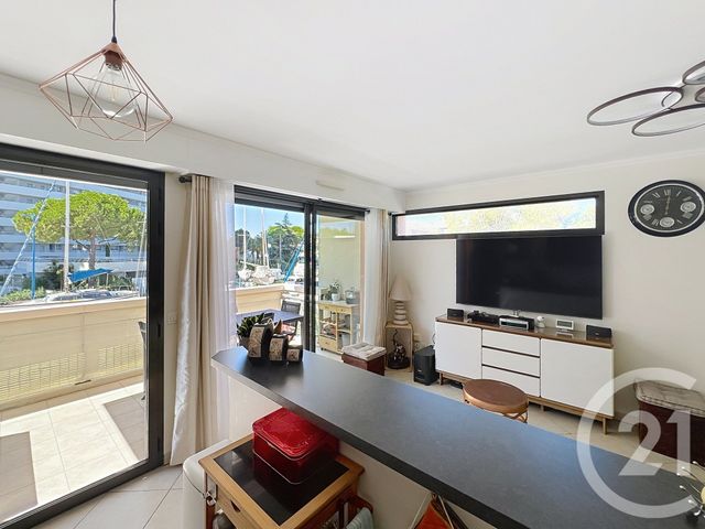 Appartement F2 à vendre - 2 pièces - 45,35 m2 - Villeneuve Loubet - 06 - PROVENCE-ALPES-COTE-D-AZUR