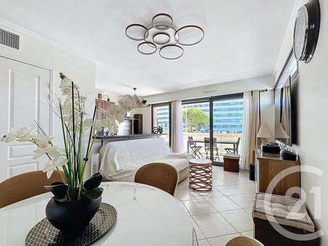 Appartement F2 à vendre - 2 pièces - 45,35 m2 - Villeneuve Loubet - 06 - PROVENCE-ALPES-COTE-D-AZUR