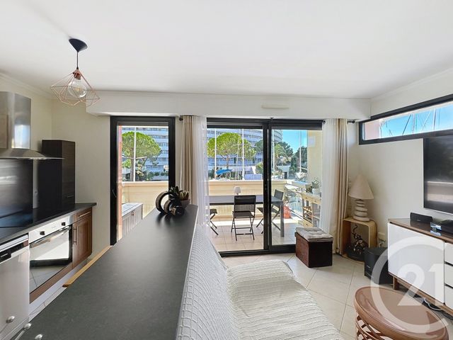 Appartement F2 à vendre - 2 pièces - 45,35 m2 - Villeneuve Loubet - 06 - PROVENCE-ALPES-COTE-D-AZUR