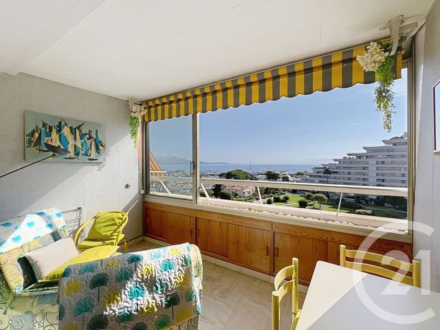 Appartement Studio Cabine à vendre - 1 pièce - 27 m2 - Villeneuve Loubet - 06 - PROVENCE-ALPES-COTE-D-AZUR