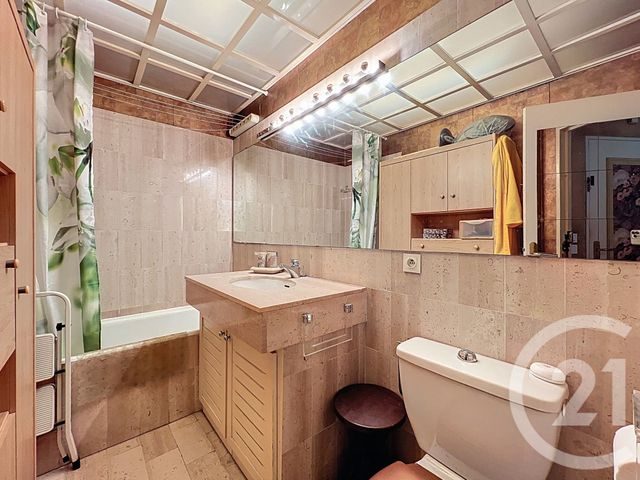 Appartement Studio Cabine à vendre - 1 pièce - 27 m2 - Villeneuve Loubet - 06 - PROVENCE-ALPES-COTE-D-AZUR