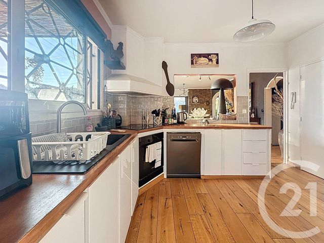 Maison à vendre - 6 pièces - 127,37 m2 - Villeneuve Loubet - 06 - PROVENCE-ALPES-COTE-D-AZUR