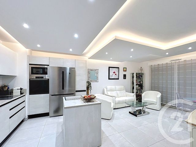 Appartement T3 à vendre - 3 pièces - 62 m2 - Villeneuve Loubet - 06 - PROVENCE-ALPES-COTE-D-AZUR