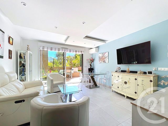 Appartement T3 à vendre - 3 pièces - 62 m2 - Villeneuve Loubet - 06 - PROVENCE-ALPES-COTE-D-AZUR